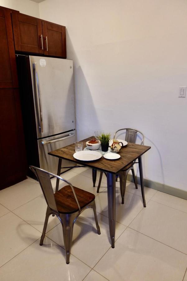 Private Room In A Shared House Vancouver Exterior foto